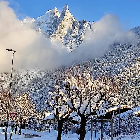 Eden * Chamonix Mont Blanc